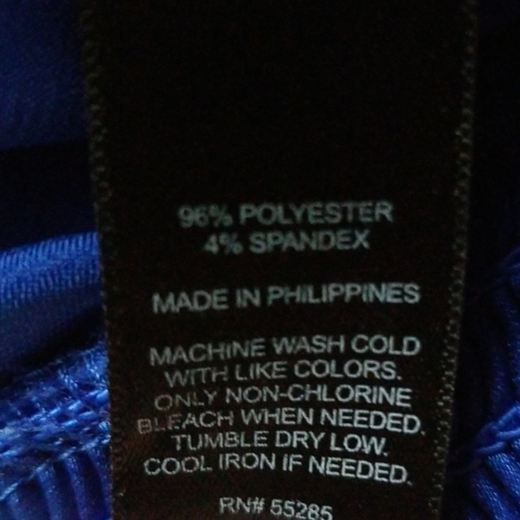 Express Blouson Top - Picture 6 of 8